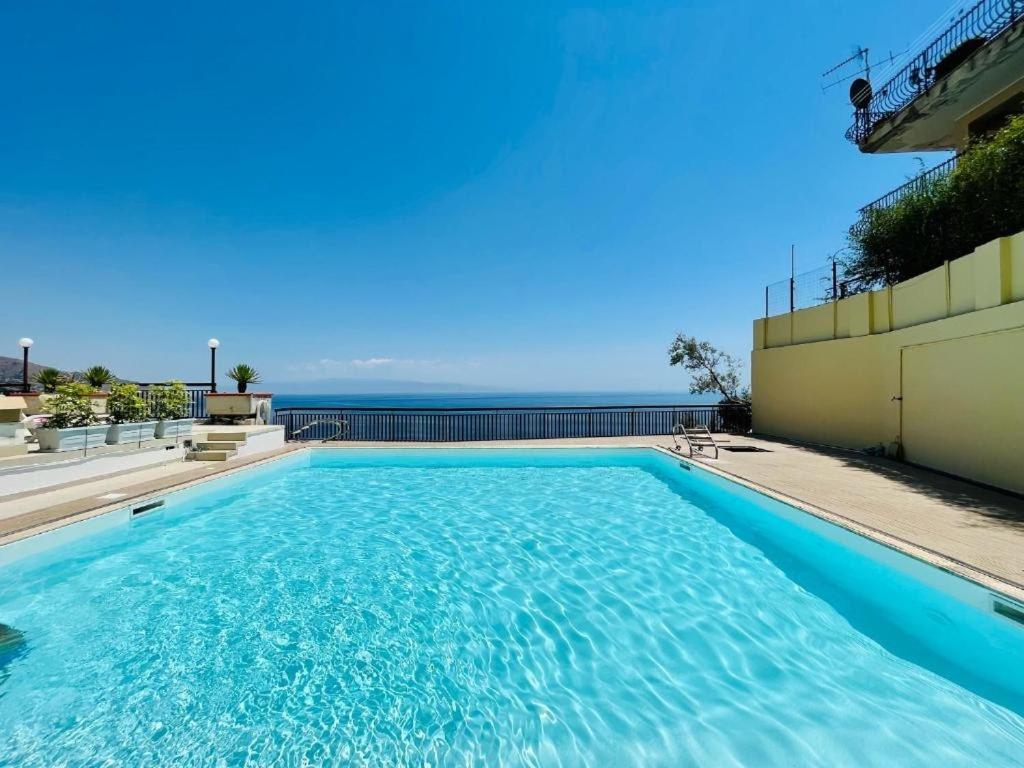 Elisa'S House Apartment Taormina Ngoại thất bức ảnh