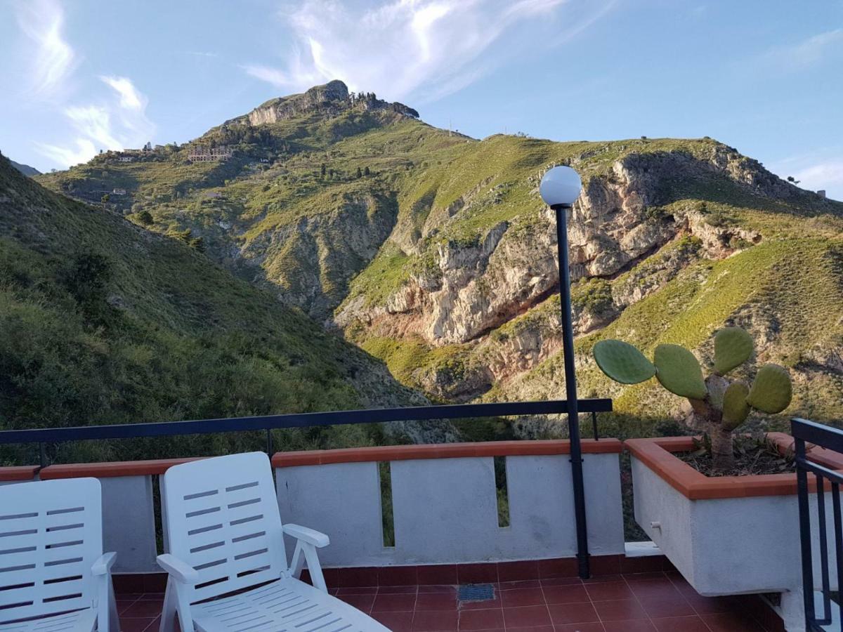 Elisa'S House Apartment Taormina Ngoại thất bức ảnh